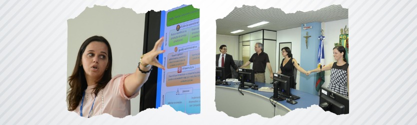 Imagem com duas fotos, na foto da esquerda, servidora de pé aponta para projeção de apresentação, e na foto da direita quatro servidores de pé de mãos dadas, atrás de bancadas com computadores.