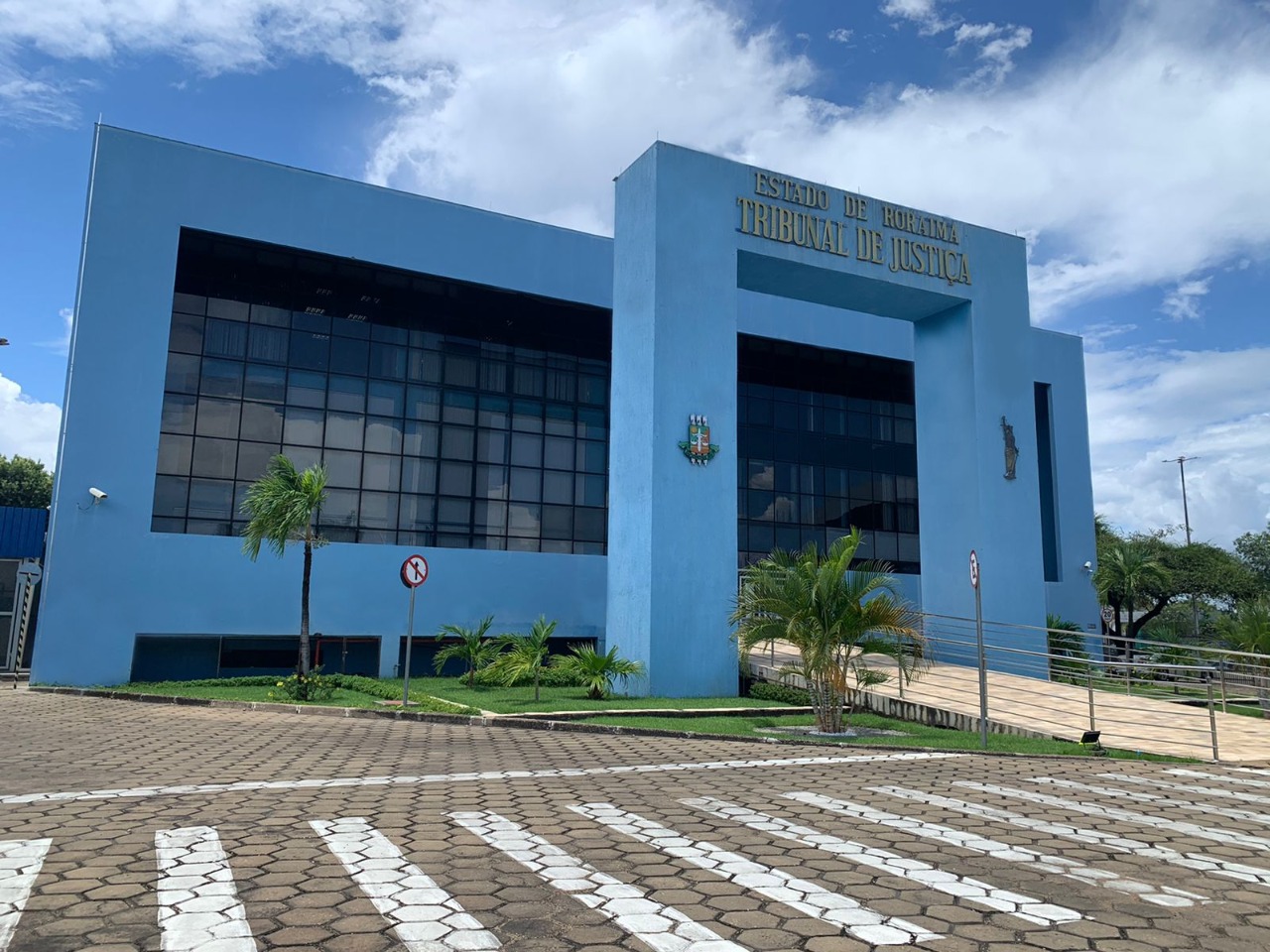 Entrada do Palácio da Justiça 