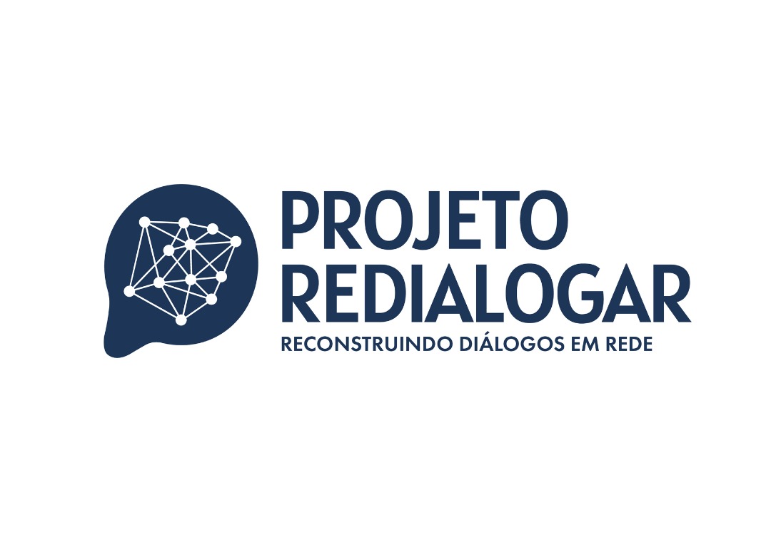 card em branco escrito "projeto redialogar" em azul escuro