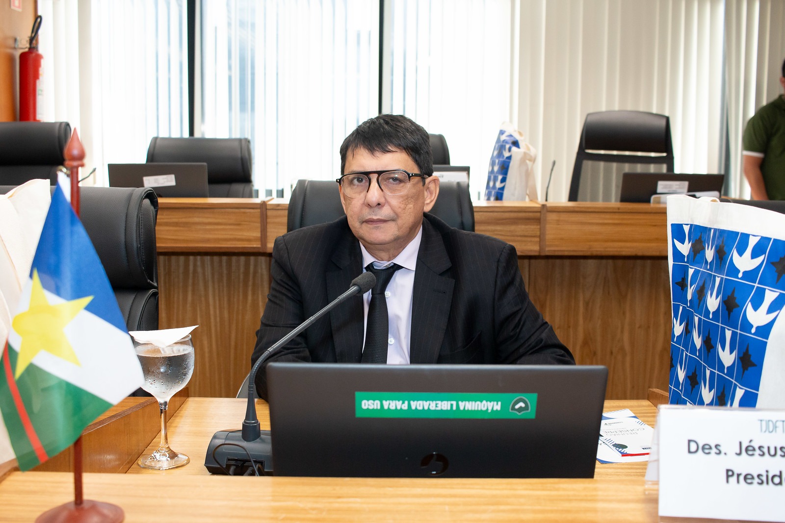 Foto colorida do presidente do Tribunal de Justiça de Roraima, desembargador Jésus Nascimento.