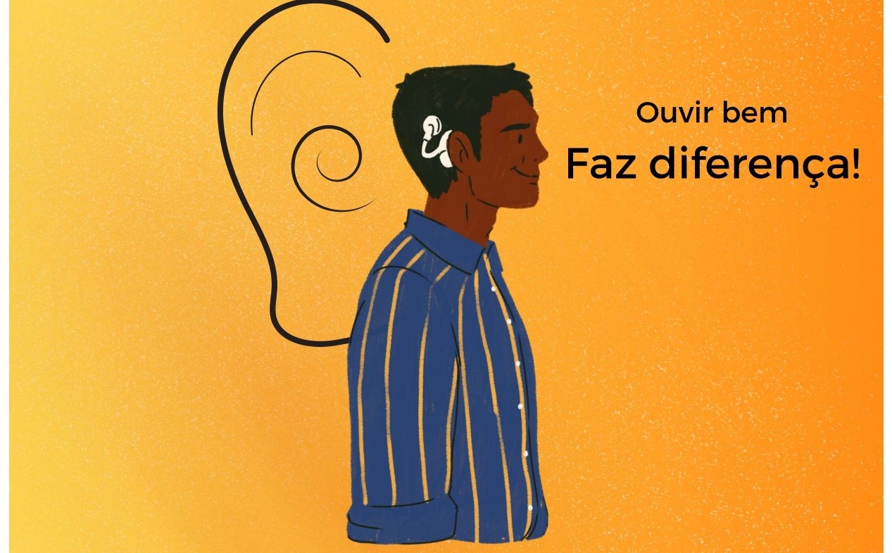 Imagem colorida mostra banner que contém um homem virado para o lado direito com aparelho auditivo, atrás dele aparece a imagem de uma orelha. À direita da imagem aparece a escrita "Ouvir bem faz diferença!".