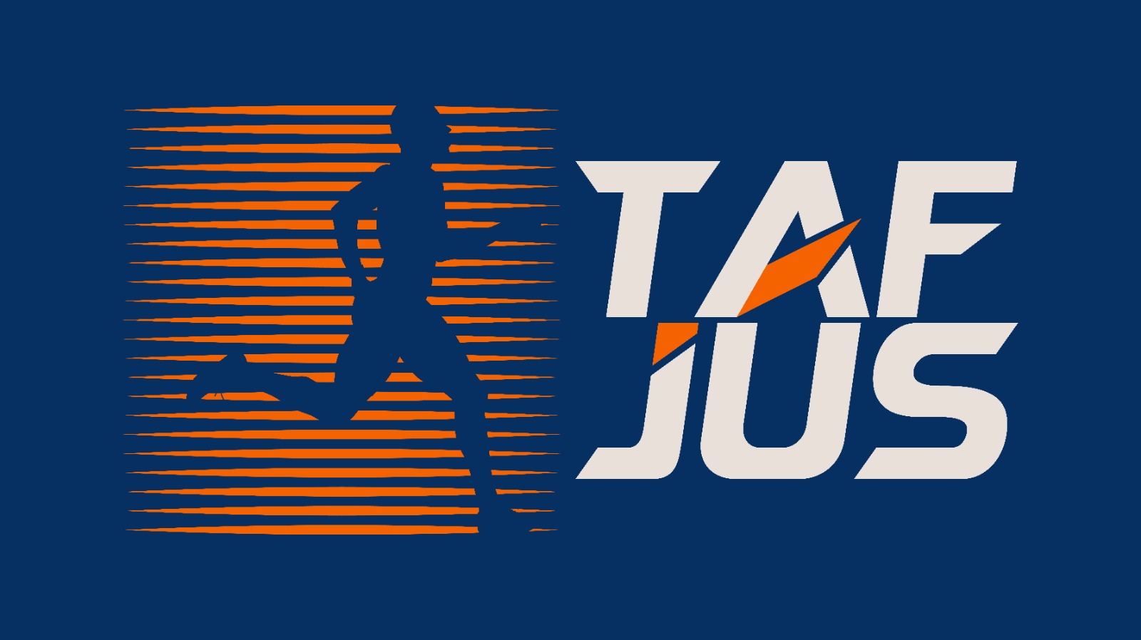 A imagem apresenta um design gráfico estilizado em um fundo azul escuro. À esquerda, há uma silhueta de uma pessoa correndo, representada em um tom de cinza escuro, com listras horizontais laranjas que parecem irradiar da figura. À direita, as letras "TAF" e "JUS" são exibidas em branco, com partes das letras preenchidas em laranja, criando um efeito visual que as integra ao padrão de listras. As letras são grandes e com uma fonte moderna e geométrica.