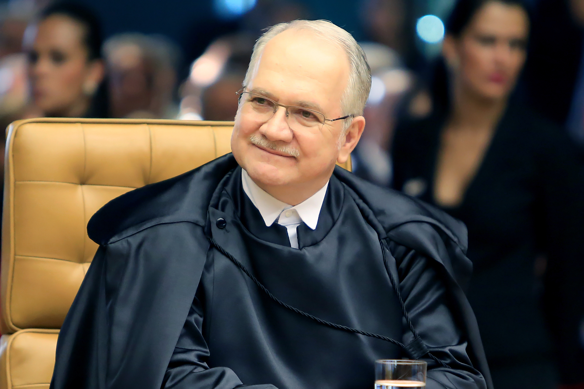 foto colorida em meio plano do Ministro ministro e vice-presidente do Supremo Tribunal Federal (STF), Edson Fachin foto colorida em meio plano do Ministro ministro e vice-presidente do Supremo Tribunal Federal (STF), Edson Fachin