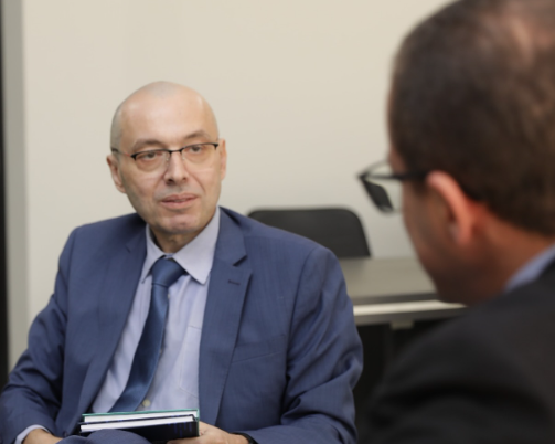 imagem colorida dando enfoque no corregedor-geral de Justiça, desembargador Erick Cavalcanti Linhares Lima, imagem colorida dando enfoque no corregedor-geral de Justiça, desembargador Erick Cavalcanti Linhares Lima,