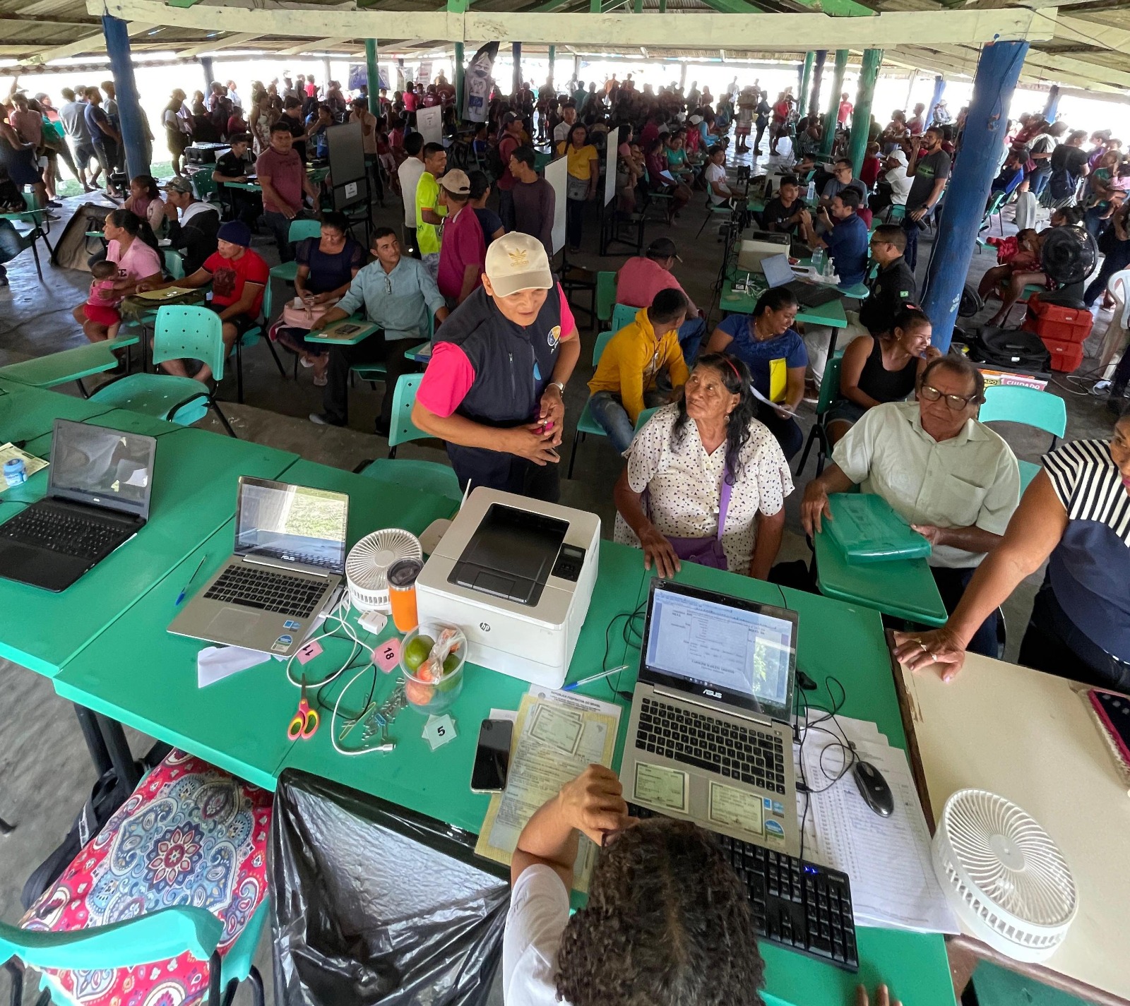 foto colorida da base de atendimentos da justiça itinerante 