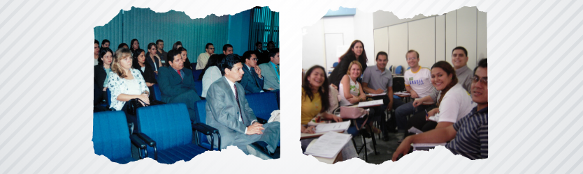 Imagem dividida em duas fotos, na primeira foto antiga de pessoas sentadas, assistindo sessão no tribunal e na segunda vários servidores sentados em cadeiras com papéis em uma capacitação.