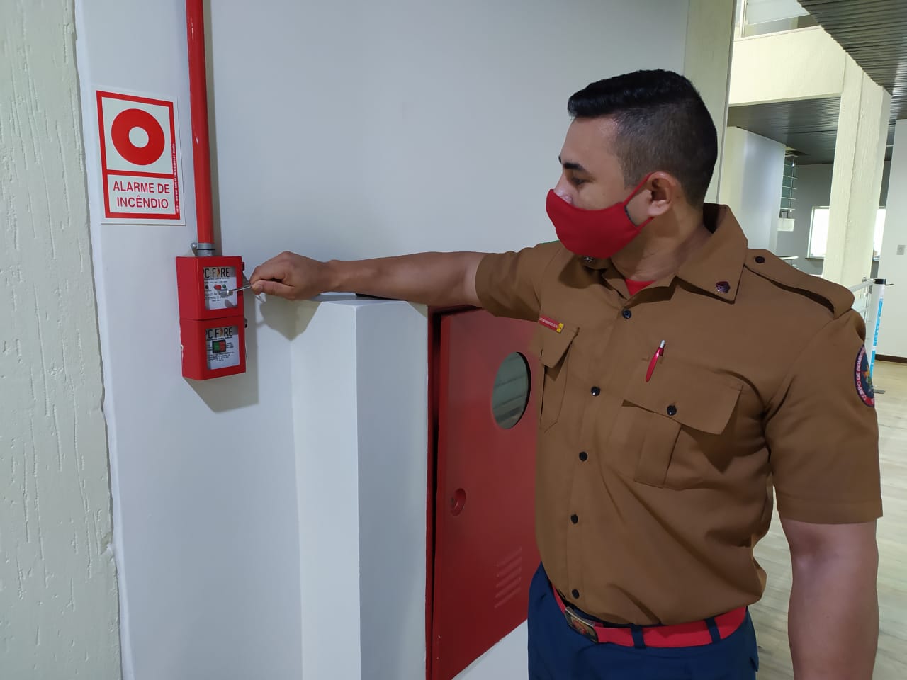 SEGURANÇA INSTITUCIONAL - Sistemas de emergência do judiciário são vistoriados por equipe do Corpo de Bombeiros