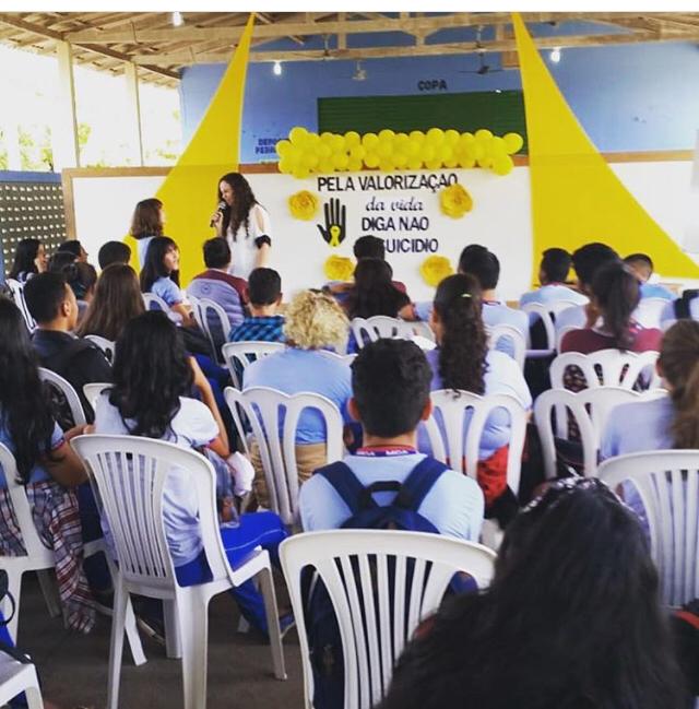 Alunos da rede estadual de ensino durante as palestras do Setembro Amarelo, promovidas pela Justiça Comunitária.