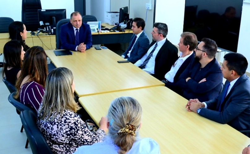 Reunião para anúncio de novidades no trabalho das Comarcas do interior. 